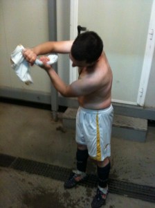 Marco Guerra strizza la sua prima, sudatissima, maglia gialloblù