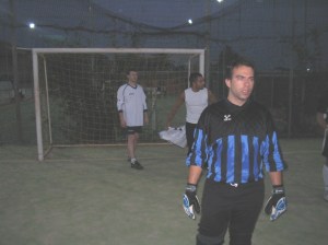 Belli in primo piano con alle spalle Iannotti a destra e Giannola a sinistra