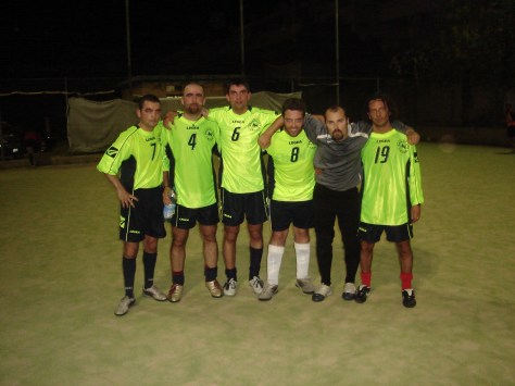 Una formazione dell'Olympic contro il Mo'viola del 2007